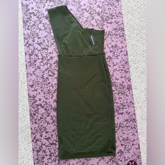 One shoulder dress midi - Picture 3 of 5